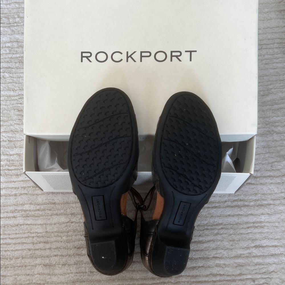 Rockport Women's Metallic Brown Mary Jane Flats - Picture 7 of 7